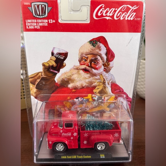 New M2 Machines Coca Cola 1956 Ford  COE Truck Custom - Picture 2 of 3
